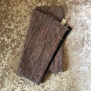 lululemon vinyasa scarf